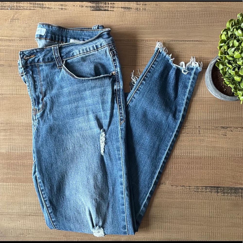 (USED) Kenzie Jeans (size 8)